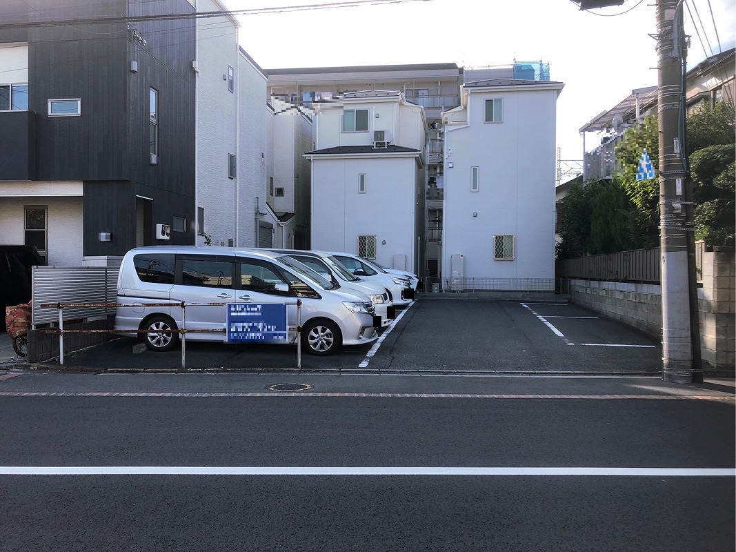 江戸川区東葛西４丁目　月極駐車場